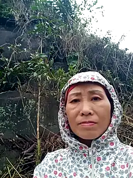 witch-xx online show from March 12, 6:50 am