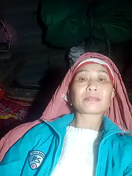 witch-xx online show from February 16, 7:45 pm