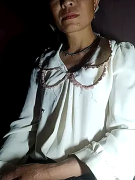 witch-xx online show from May 14, 4:37 pm