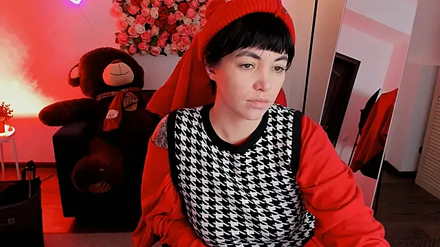 NeoGeisha online show from April 22, 1:40 pm