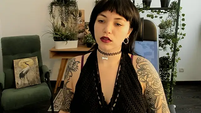 NeoGeisha online show from March 5, 10:12 am