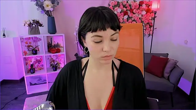 Snapshot of NeoGeisha chatting on February 11, 6:46 am NeoGeisha online show from February 11, 6:46 am