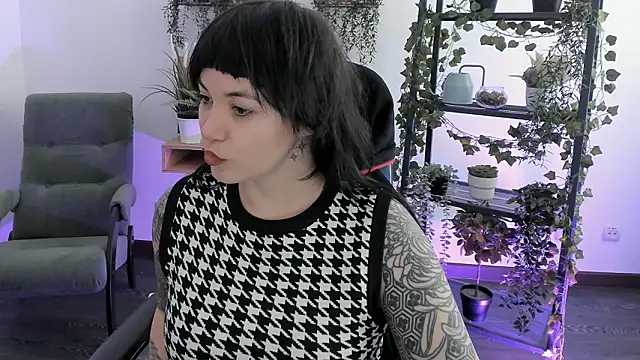 NeoGeisha online show from March 11, 10:09 am