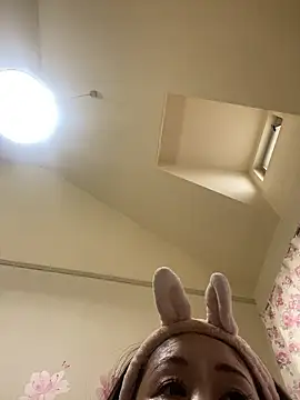 Snapshot of Nokaze-LOVE chatting on February 17, 6:33 am Nokaze-LOVE online show from February 17, 6:33 am