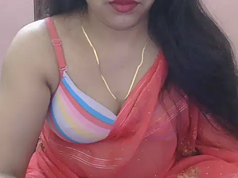 Cute Sheetal online show from April 2, 1:29 pm