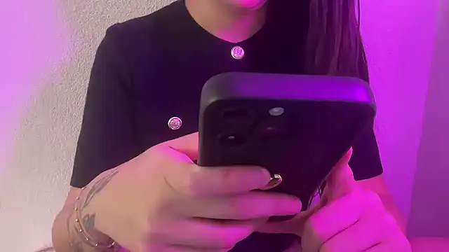 Ravenna05 online show from February 14, 10:26 am