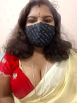 Snapshot of Archana_achu143 chatting on June 7, 7:13 am Archana achu143 online show from June 7, 7:13 am
