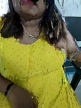 Snapshot of Archana_achu143 chatting on June 30, 12:05 pm Archana achu143 online show from June 30, 12:05 pm