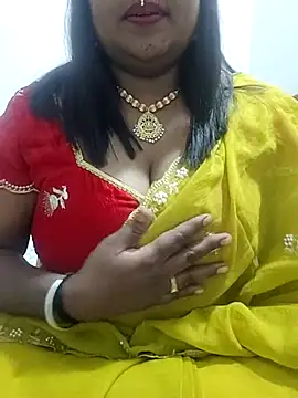 Snapshot of Archana_achu143 chatting on July 19, 2:47 pm Archana achu143 online show from July 19, 2:47 pm