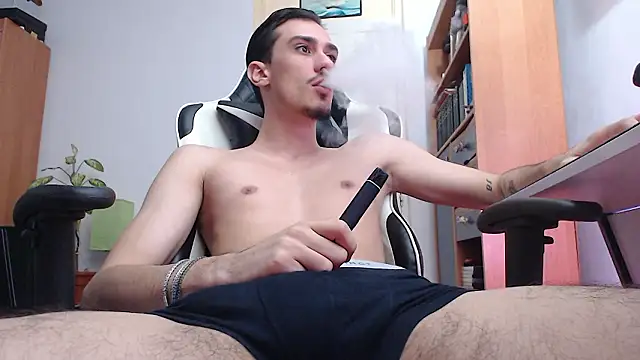 silasluxor online show from March 10, 4:49 am