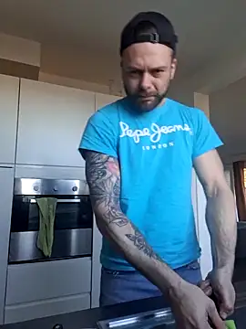 Dooms139 online show from March 2, 8:43 am