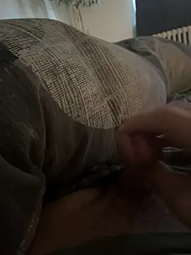 ManuelCervantes1972 online show from April 15, 5:24 am