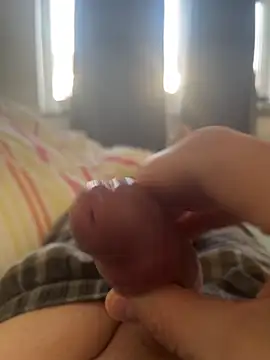 ManuelCervantes1972 online show from March 21, 7:53 am