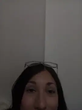 Snapshot of vane_coral chatting on May 16, 3:16 am vane coral online show from May 16, 3:16 am