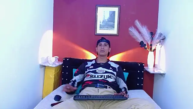 Andrey santamaria online show from March 5, 3:58 am