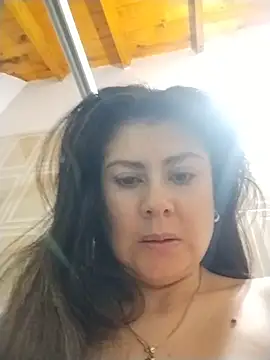 Lyonette reading1 online show from May 9, 9:34 am