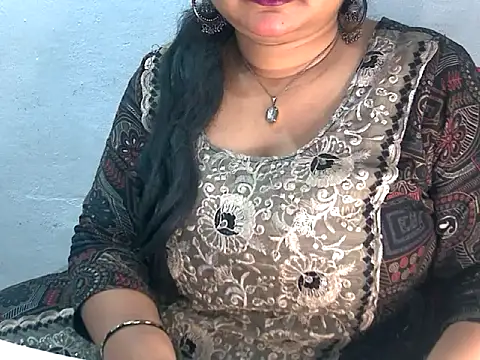 Saniya K2 online show from August 7, 3:51 pm