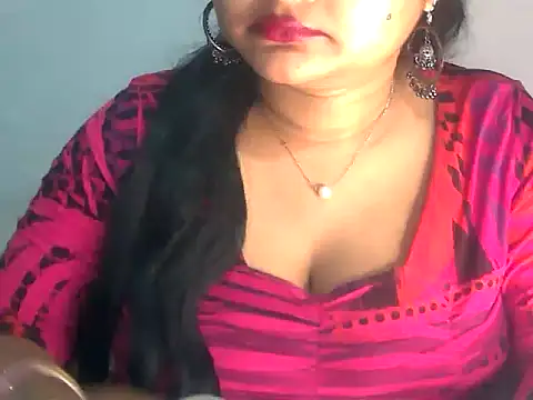 Snapshot of Saniya_K2 chatting on February 22, 5:03 pm Saniya K2 online show from February 22, 5:03 pm