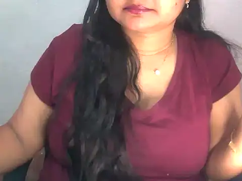 Snapshot of Saniya_K2 chatting on February 11, 9:31 am Saniya K2 online show from February 11, 9:31 am