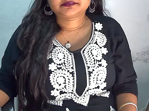 Snapshot of Saniya_K2 chatting on April 30, 4:25 pm Saniya K2 online show from April 30, 4:25 pm