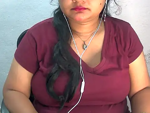 Snapshot of Saniya_K2 chatting on June 15, 5:23 pm Saniya K2 online show from June 15, 5:23 pm