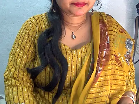 Snapshot of Saniya_K2 chatting on May 5, 3:48 pm Saniya K2 online show from May 5, 3:48 pm