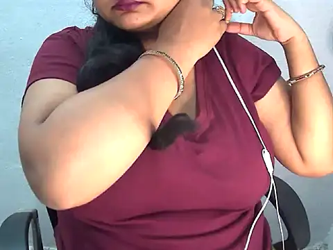 Snapshot of Saniya_K2 chatting on April 26, 6:49 pm Saniya K2 online show from April 26, 6:49 pm