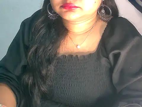 Snapshot of Saniya_K2 chatting on February 15, 7:24 pm Saniya K2 online show from February 15, 7:24 pm