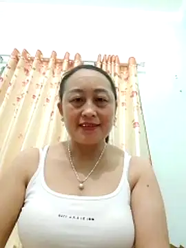 Jolie sexy online show from March 16, 11:18 pm