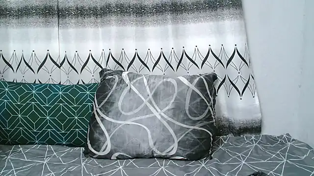 AlliBabe online show from April 15, 6:12 pm