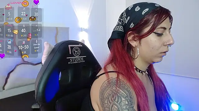 Sashaa tay online show from February 12, 7:35 pm