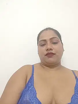 Indian AngelPriyanka123 online show from May 25, 7:45 pm