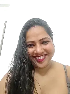 Indian AngelPriyanka123 online show from April 16, 7:14 pm