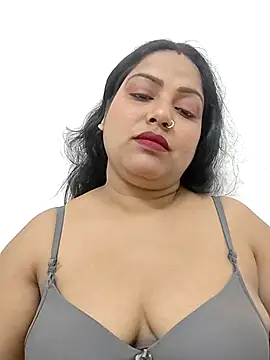 Indian AngelPriyanka123 online show from April 17, 8:00 pm