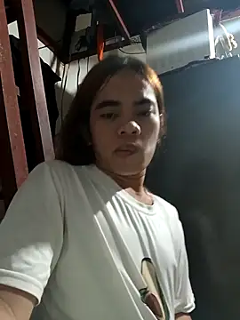 Snapshot of Wildcam21 chatting on February 25, 3:18 am Wildcam21 online show from February 25, 3:18 am