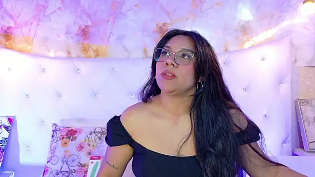 SasshaSpicy online show from April 23, 12:29 pm
