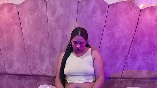 Snapshot of SasshaSpicy chatting on February 13, 12:16 pm SasshaSpicy online show from February 13, 12:16 pm