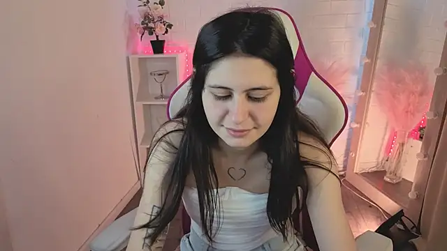 Maeren online show from February 12, 12:27 pm