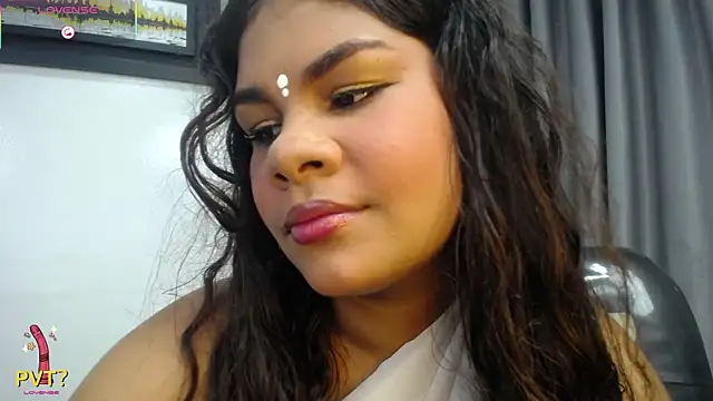 yaazhinii online show from July 15, 11:50 am