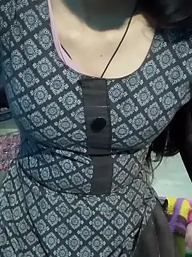 Sexy-Raziya69 online show from February 7, 8:00 am