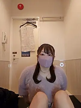 5SAAa online show from February 24, 4:52 pm