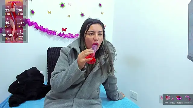 Snapshot of lexyy24 chatting on February 12, 2:28 pm lexyy24 online show from February 12, 2:28 pm