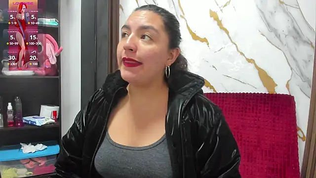 lexyy24 online show from May 19, 10:00 am