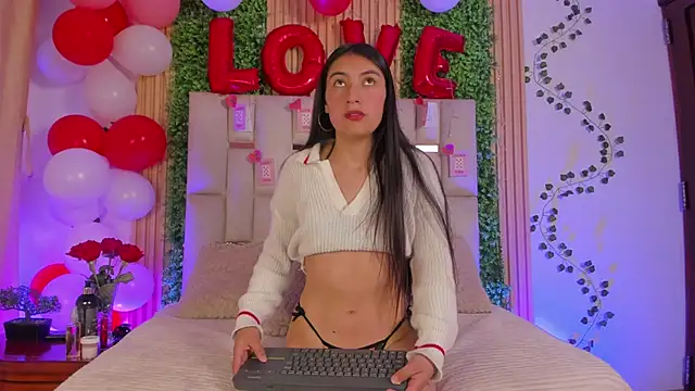 Emma Nmm online show from February 16, 5:44 pm