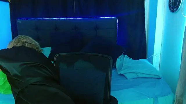 andreea xx online show from February 10, 1:54 pm