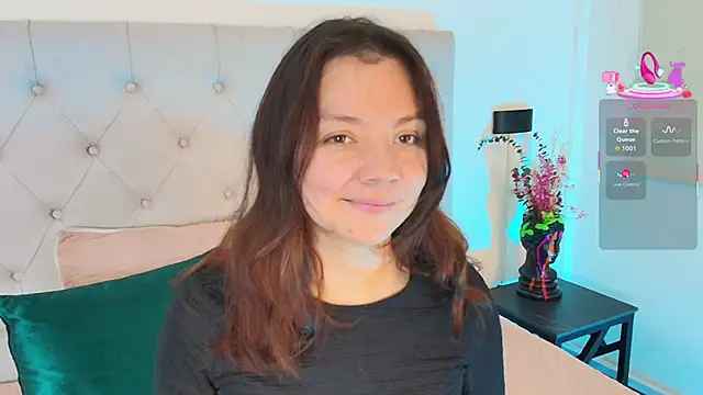 MiccaMadison online show from March 25, 2:16 pm