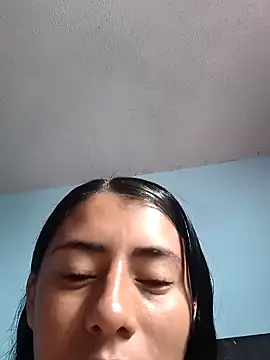 ashleymonroe4 online show from April 12, 3:04 pm