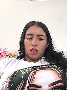 ashleymonroe4 online show from February 14, 4:40 pm