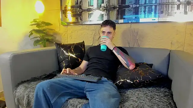 acxel prescot online show from March 29, 9:05 pm