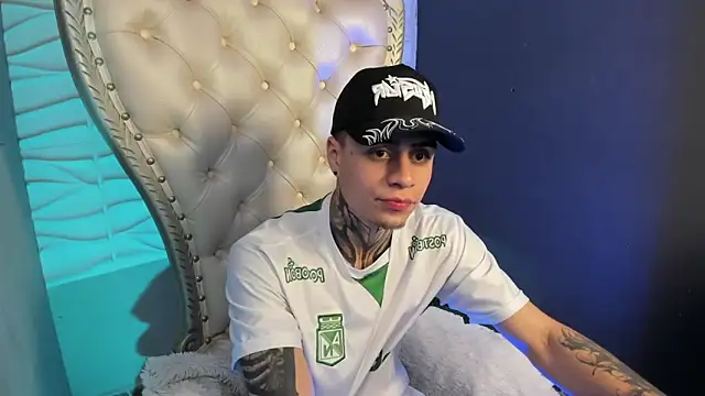 acxel prescot online show from February 17, 9:01 pm